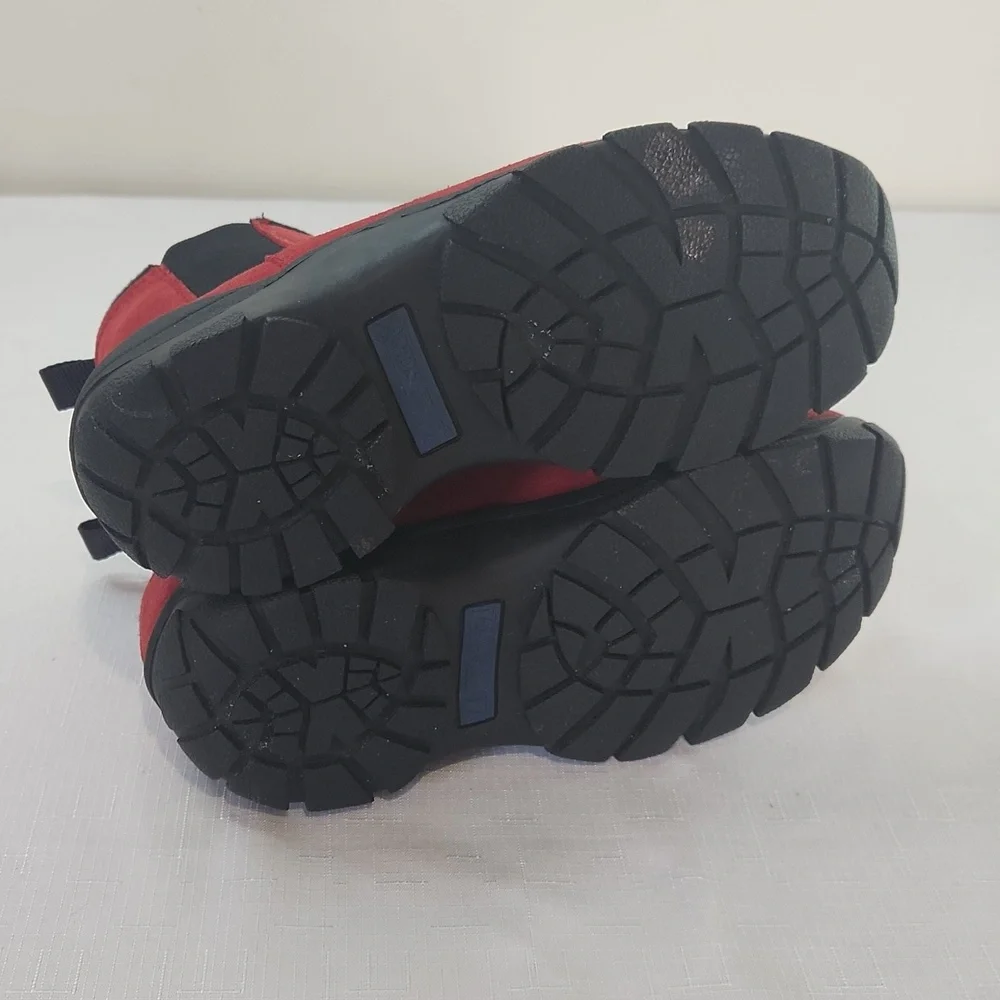 Lands End soft red